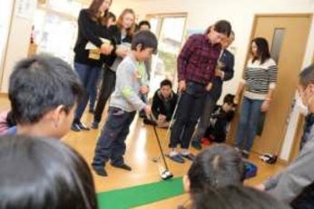 子どもたちとの交流の様子