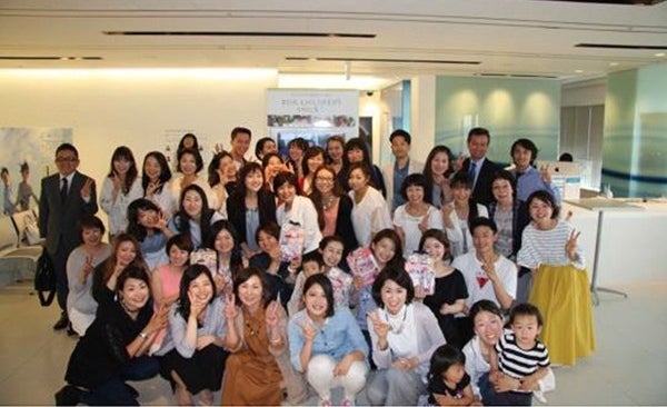 ニュースキンジャパン「Force for Good Day2017」  Kits for Kids Project 作業風景