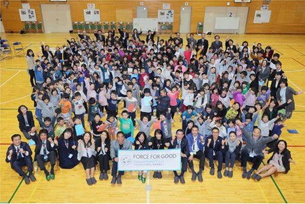 猿島小学校の子どもたちと