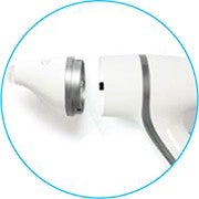 ヘッドを付け替えるだけで  手軽にアイケアを実現